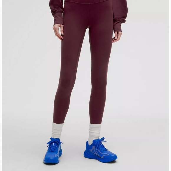 Women's Lululemon Burgundy Leggings - Picture 2 of 9